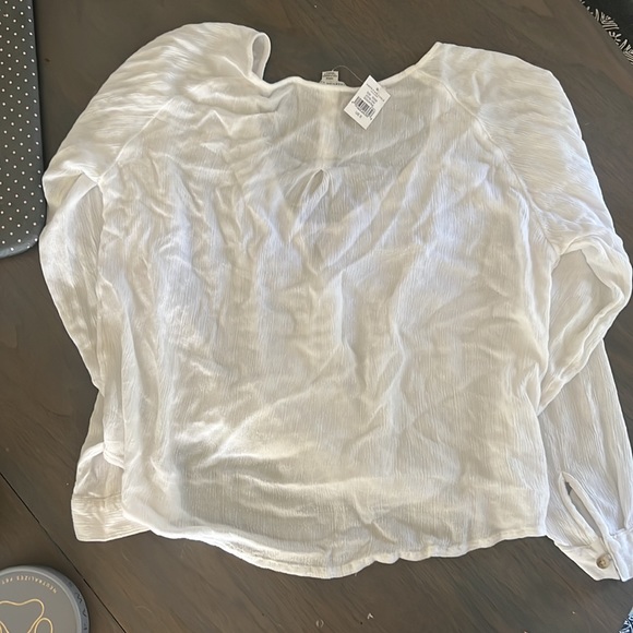 Top - Picture 2 of 2